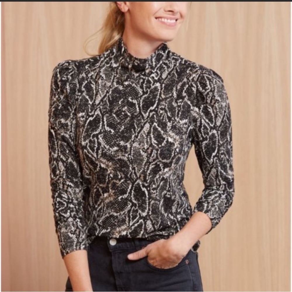 Peyton Jensen‎ Cici Snakeskin Print Turtleneck Size Medium whimsy chic romantic